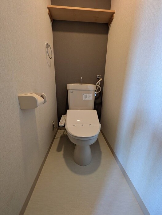 物件内観写真15　(トイレ)