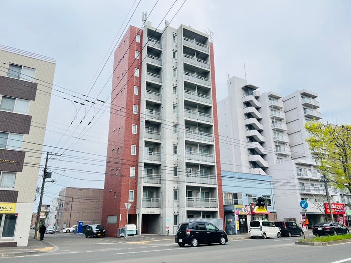 物件外観写真2　(外観写真)