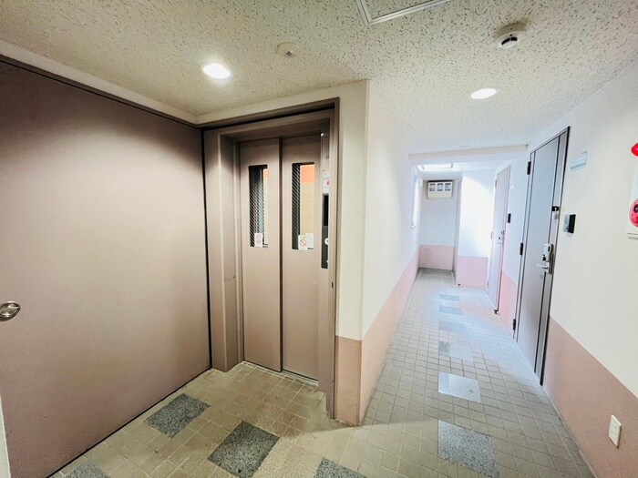 物件外観写真6　(建物設備)