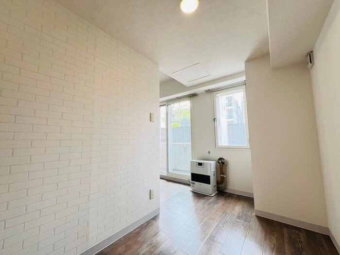 物件内観写真18　(居室)