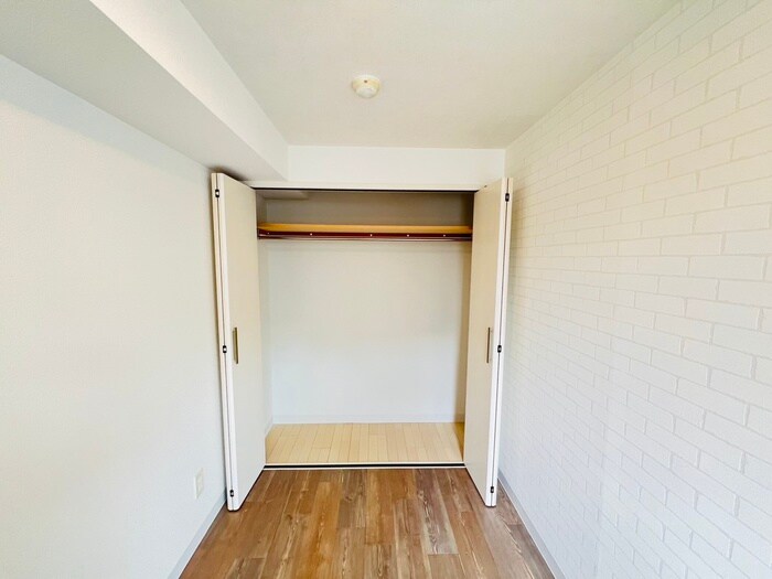 物件内観写真21　(収納)