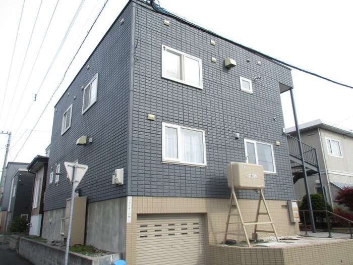 物件外観写真2　(外観写真)