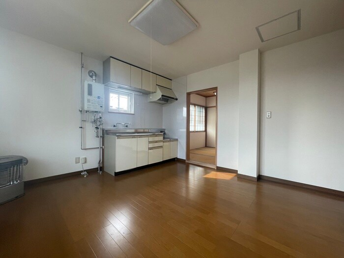 物件内観写真4　(居室)