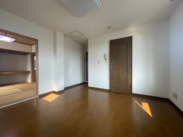 物件内観写真5　(居室)