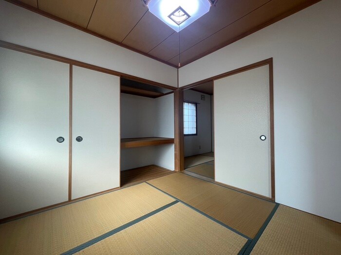 物件内観写真8　(居室)