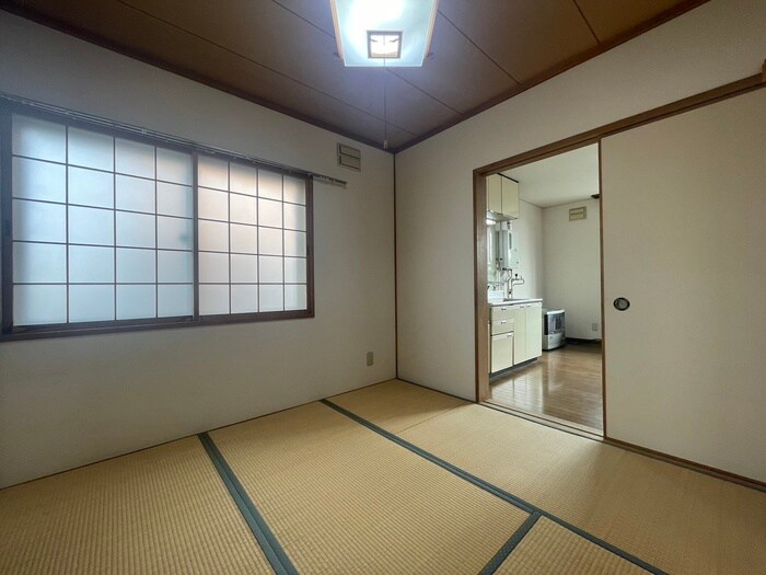 物件内観写真9　(居室)