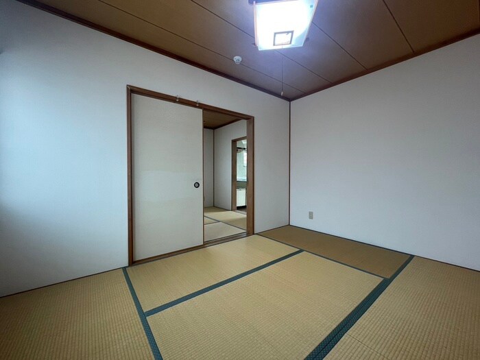 物件内観写真11　(居室)