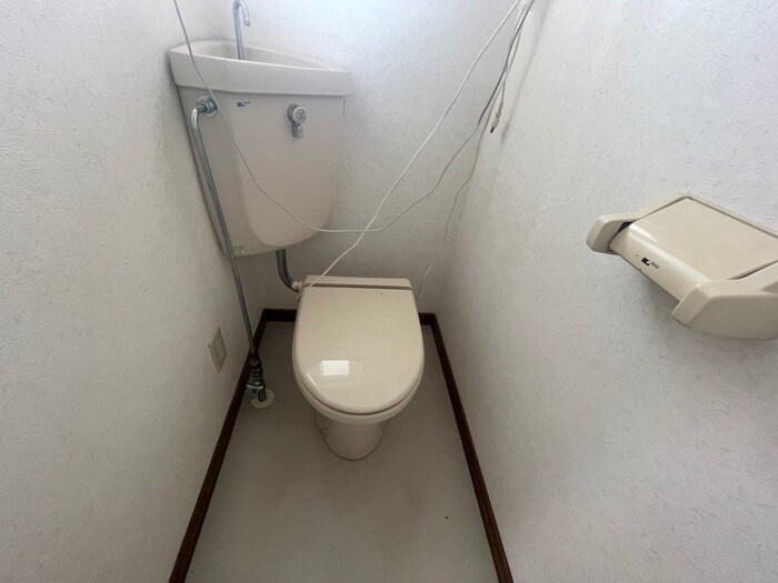 物件内観写真14　(トイレ)