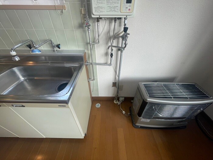 物件内観写真17　(洗濯機置場)