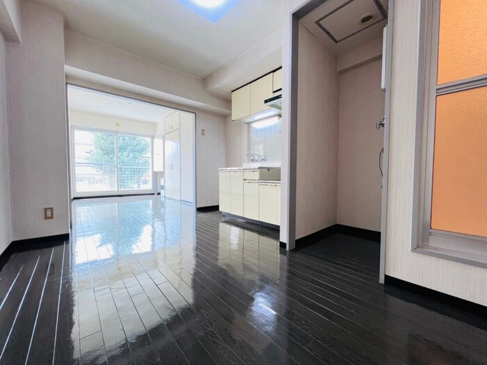 物件内観写真9　(居室)