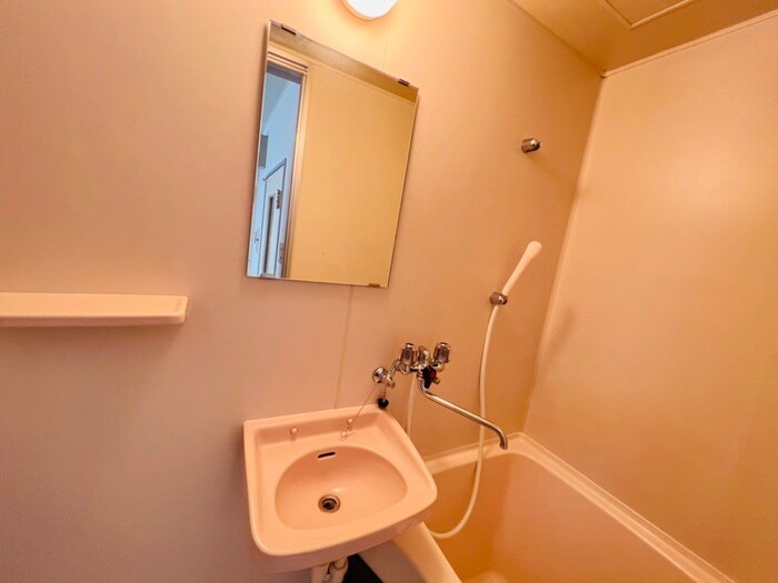 物件内観写真18　(洗面)