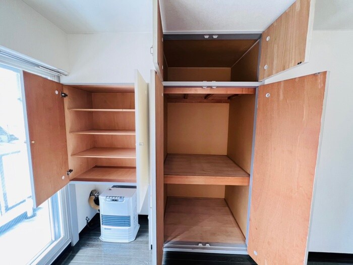 物件内観写真22　(収納)