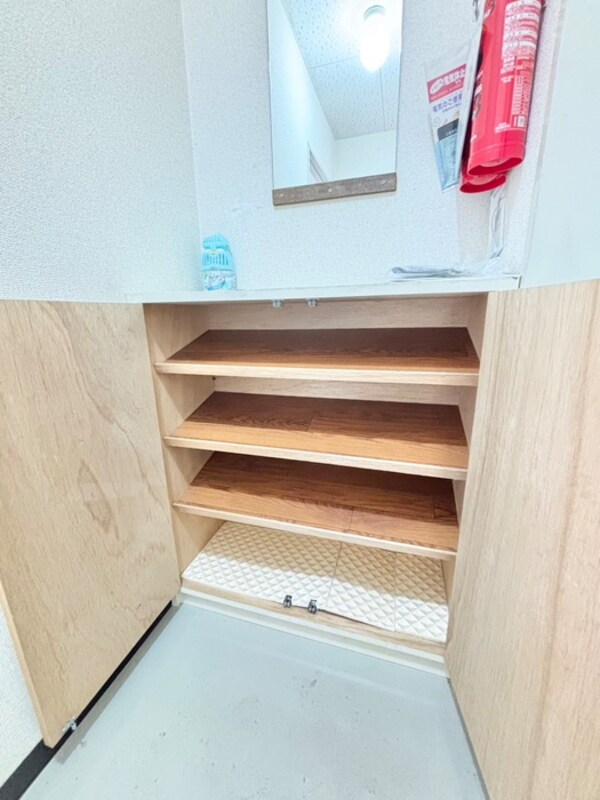 靴箱