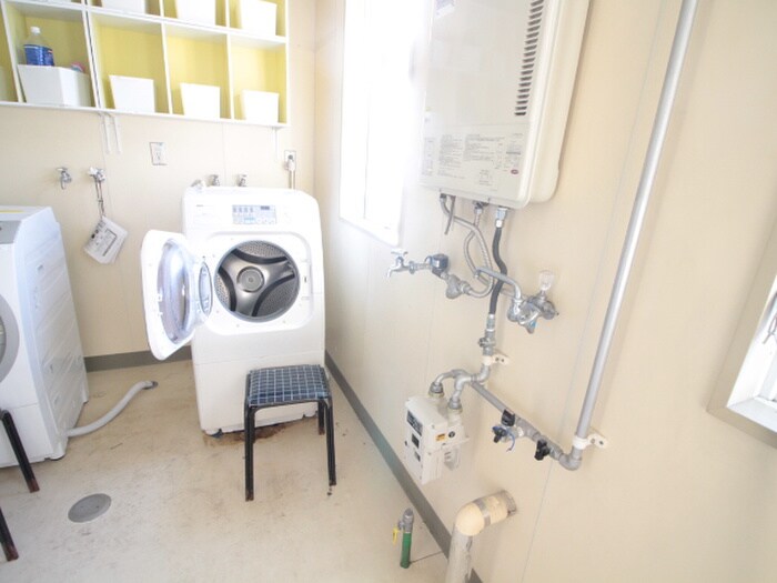 物件外観写真4　(建物設備)