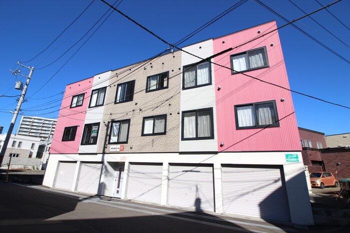 物件外観写真2　(外観写真)