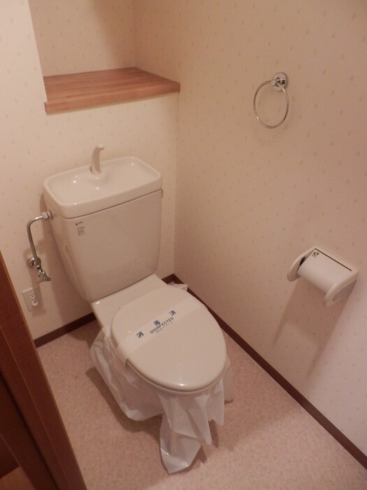 物件内観写真15　(トイレ)