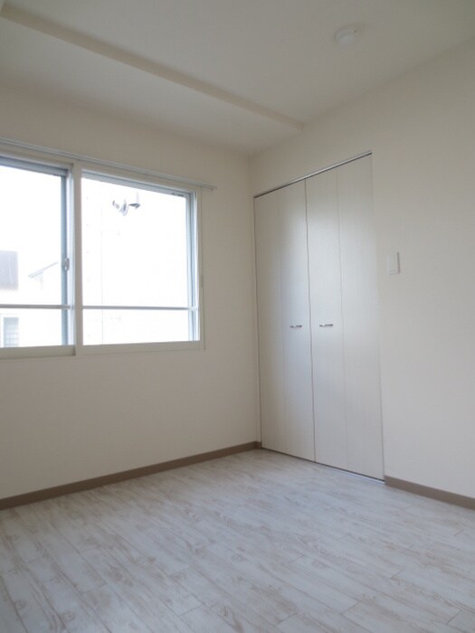 物件内観写真11　(居室)