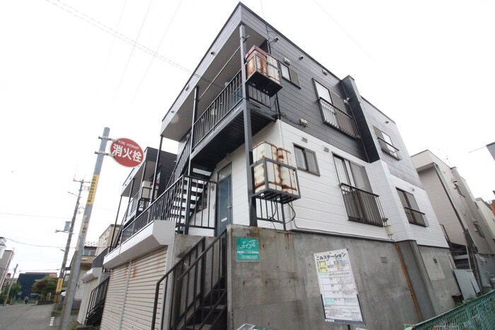 物件外観写真2　(外観写真)