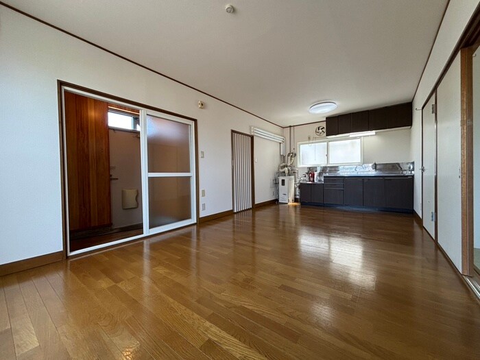 物件内観写真4　(居室)