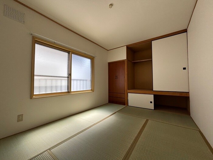 物件内観写真10　(居室)