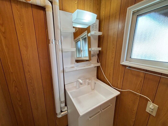 物件内観写真14　(洗面)