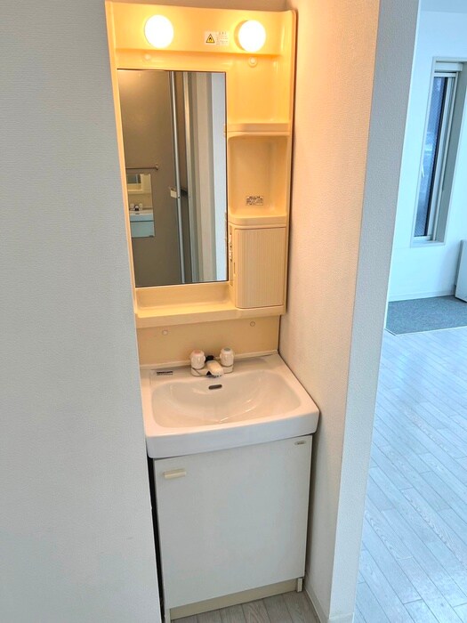 物件内観写真15　(洗面)