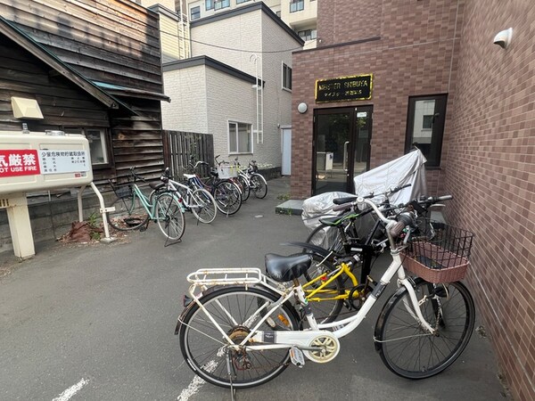 駐輪場