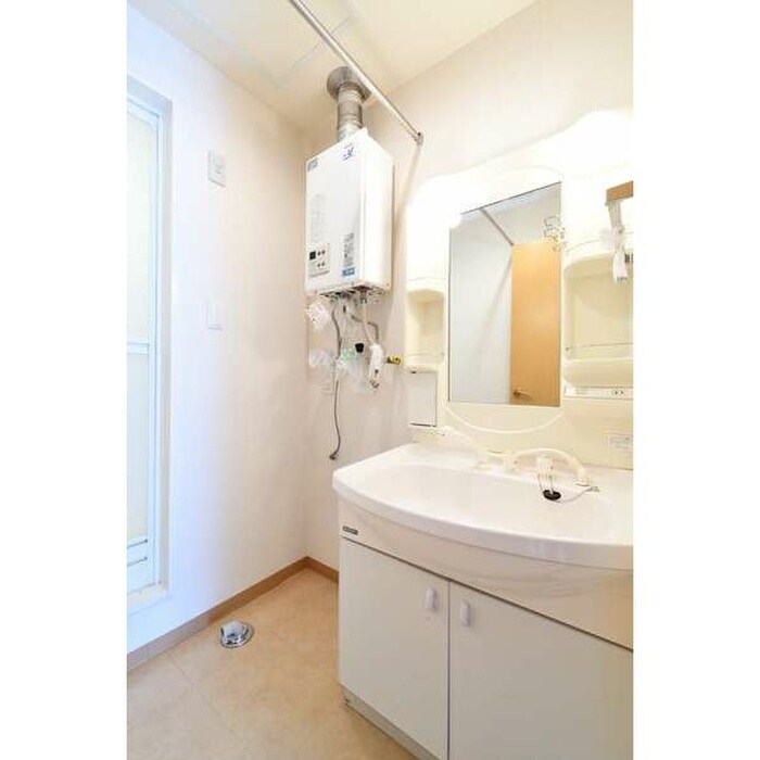 物件内観写真15　(洗面)