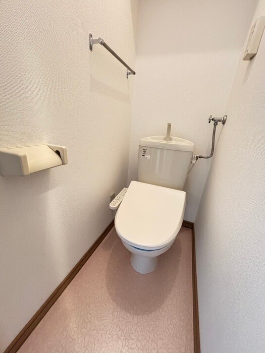 物件内観写真13　(トイレ)