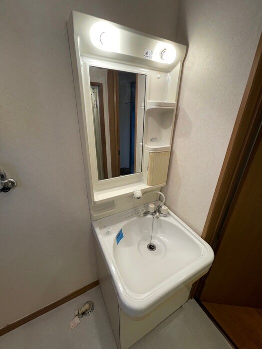 物件内観写真14　(洗面)