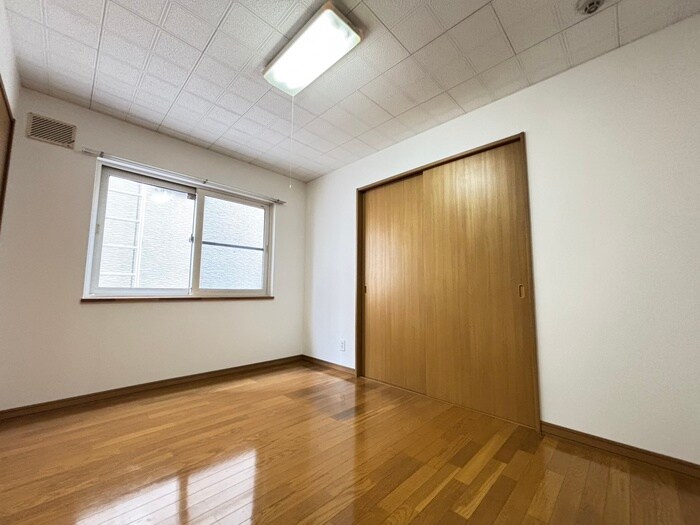 物件内観写真21　(居室)