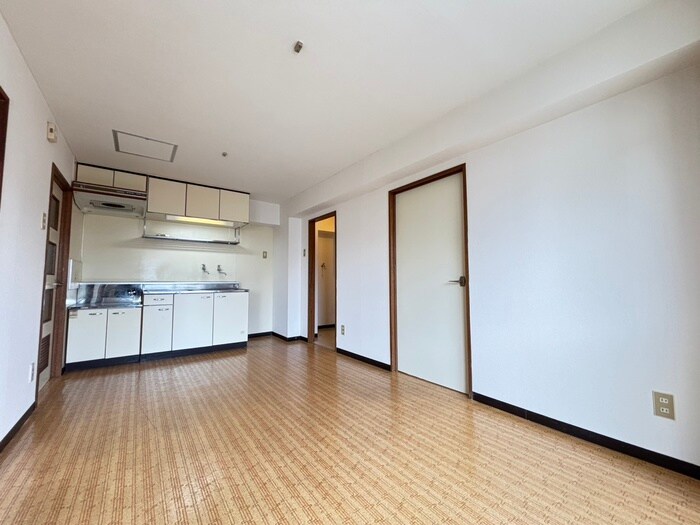 物件内観写真10　(居室)