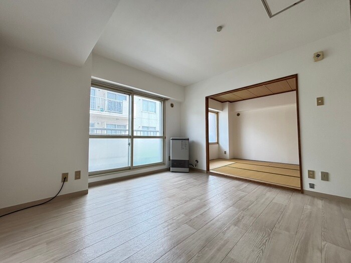 物件内観写真10　(居室)