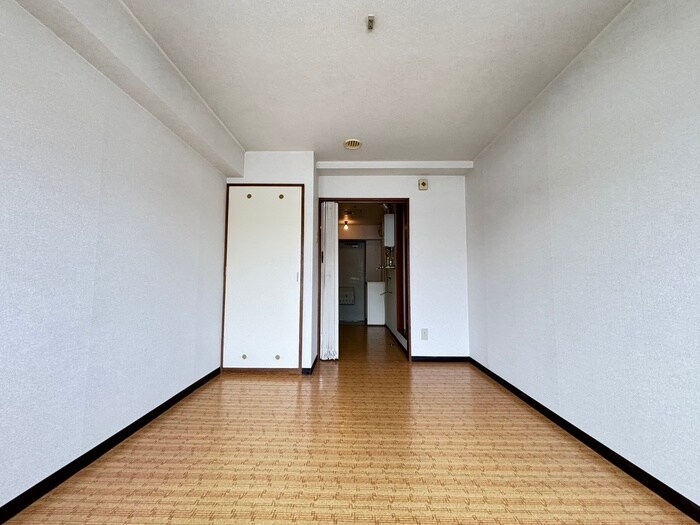 物件内観写真11　(居室)