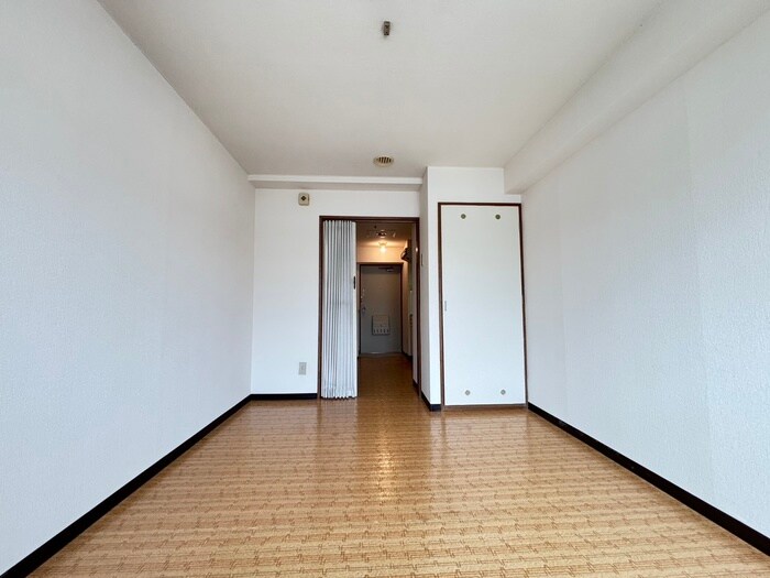 物件内観写真11　(居室)