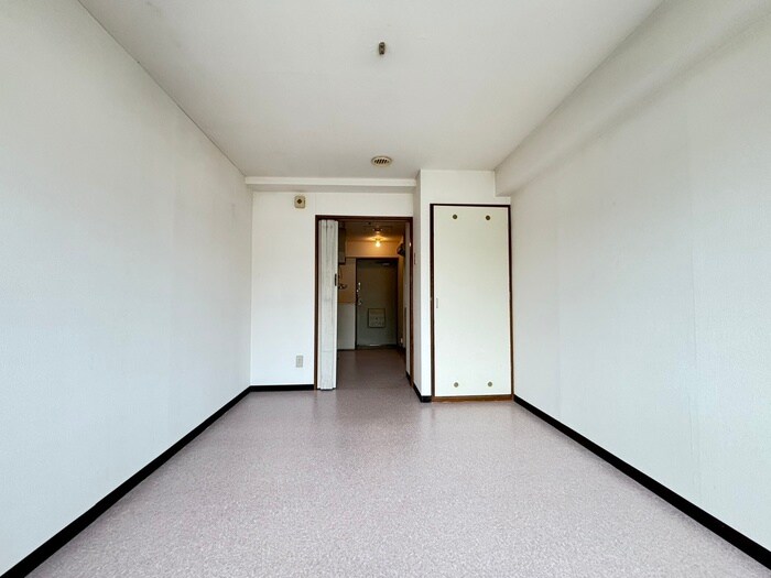 物件内観写真11　(居室)