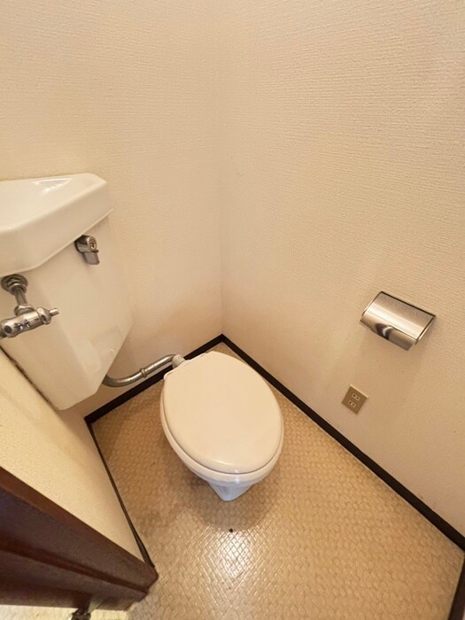 物件内観写真13　(トイレ)