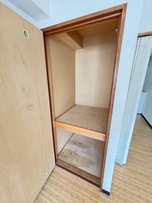 物件内観写真17　(収納)