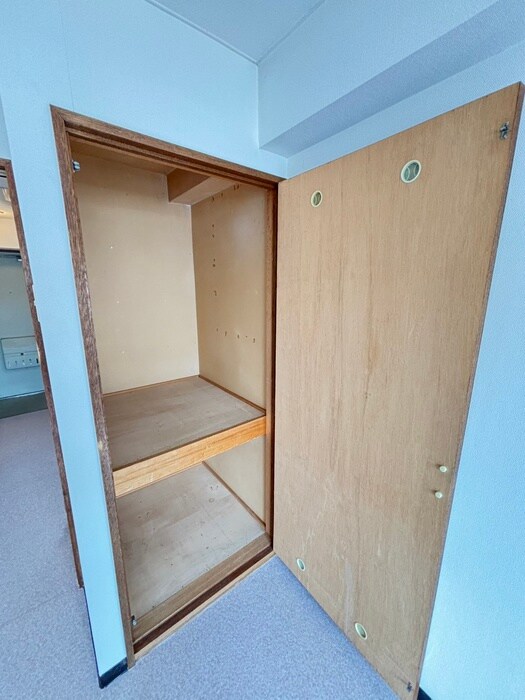 物件内観写真17　(収納)