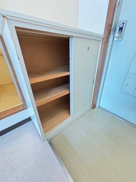 物件内観写真19　(靴箱)