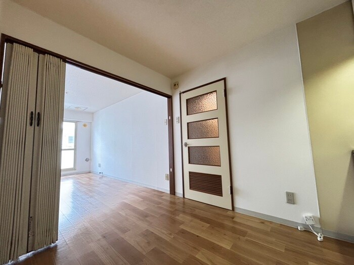 物件内観写真21　(居室)