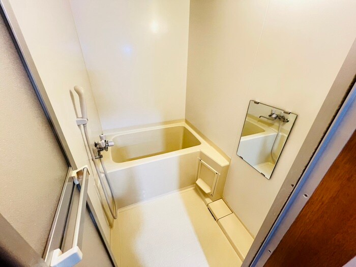 物件内観写真12　(バス／シャワールーム等)