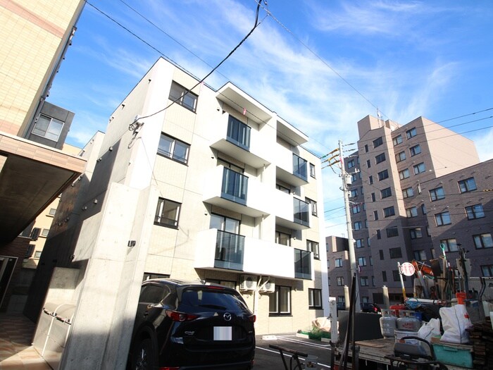 物件外観写真1　(外観写真)