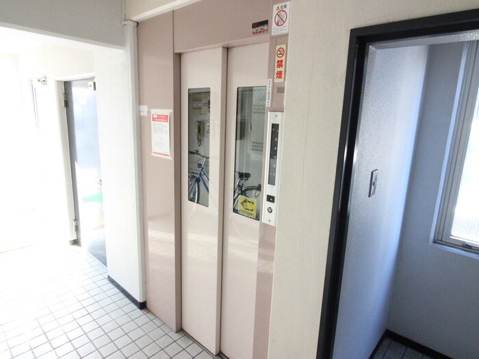 物件外観写真3　(建物設備)