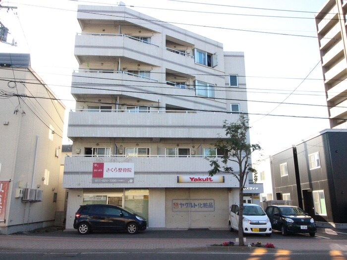 物件外観写真5　(外観写真)