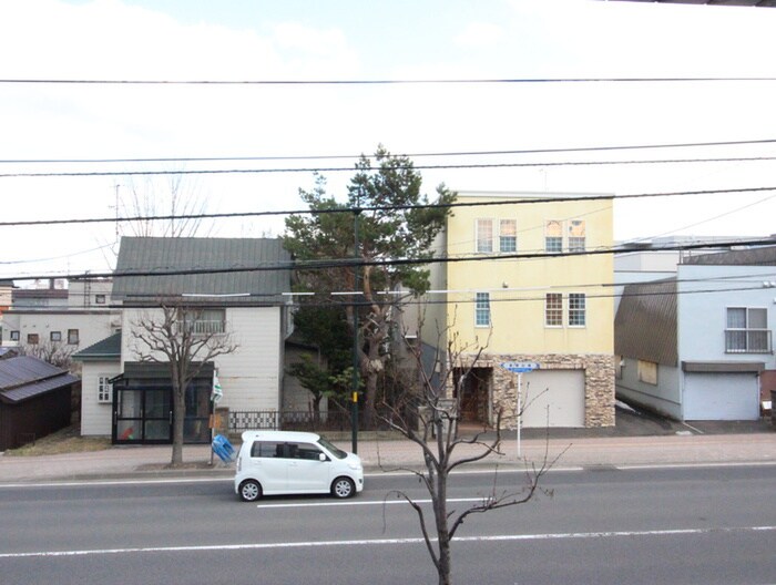 物件内観写真21　(室内からの展望)