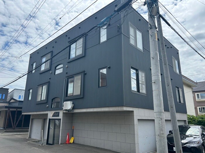 物件外観写真2　(外観写真)