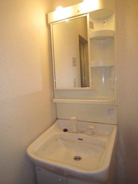 物件内観写真13　(洗面)