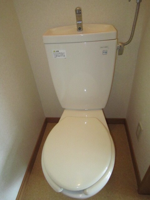 物件内観写真15　(トイレ)