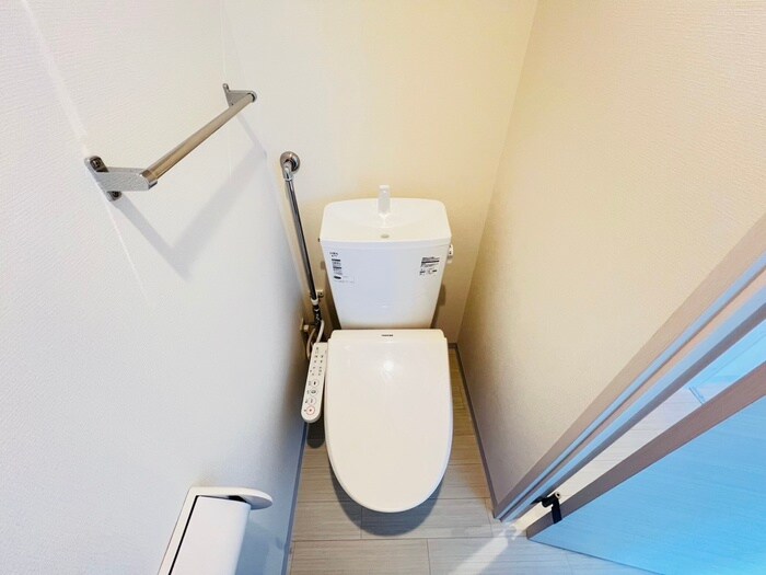 物件内観写真13　(トイレ)